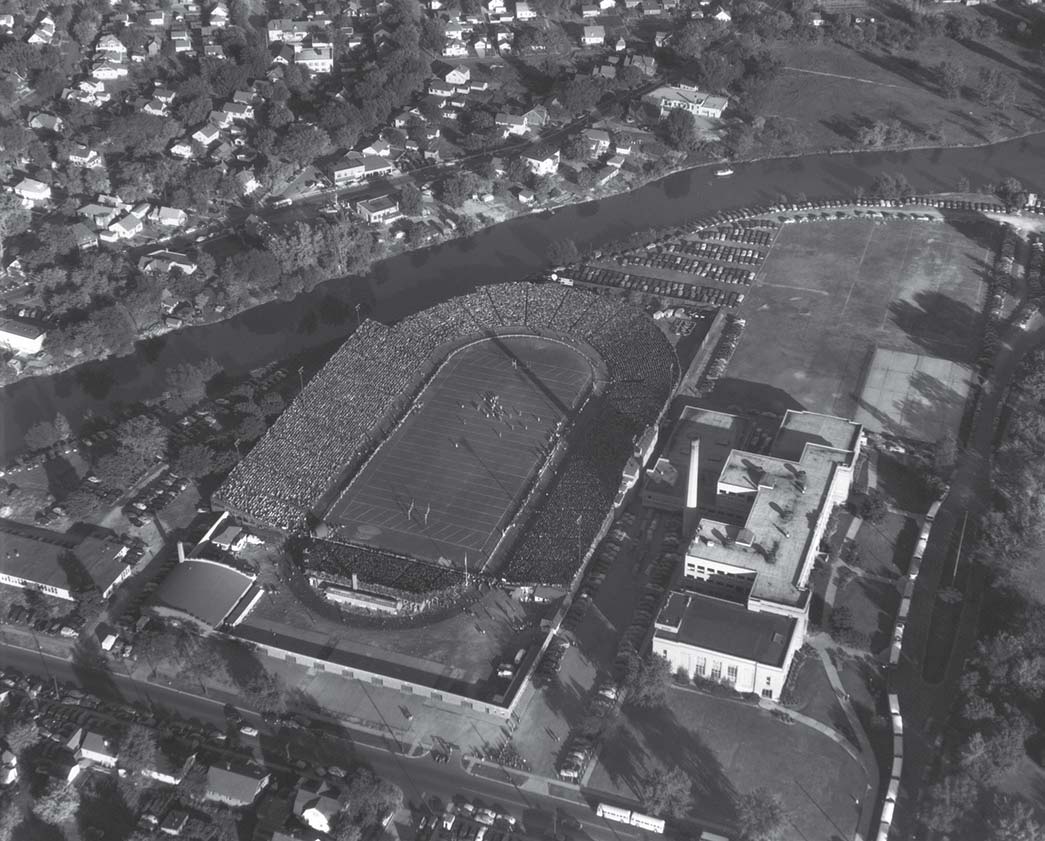 Lack of parking hampered tailgating at Old City Stadium behind Green Bay East High School. Contributed photo